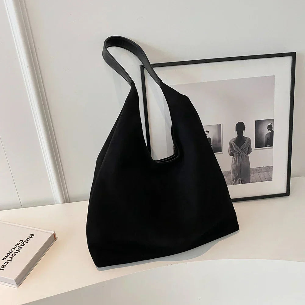 Jada | Mocka Toteväska