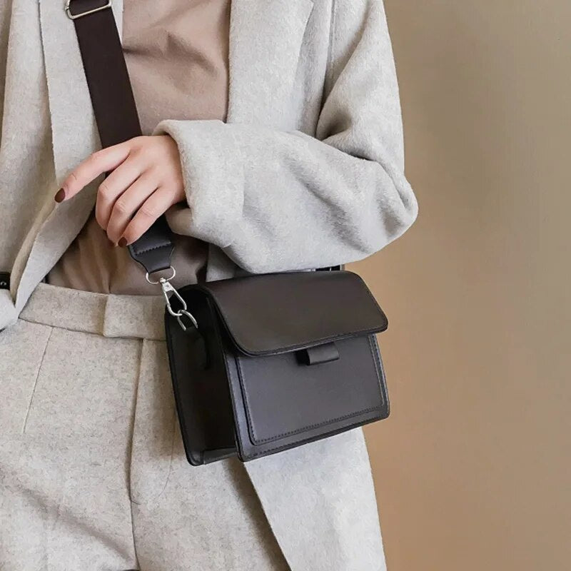 Othilie | Strömlinjeformad väska med modern elegans