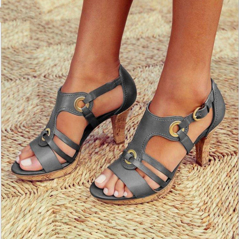 FREYJA™ - Trendiga & Bekväma Sandaler med Klack (Rea – sista dagen)