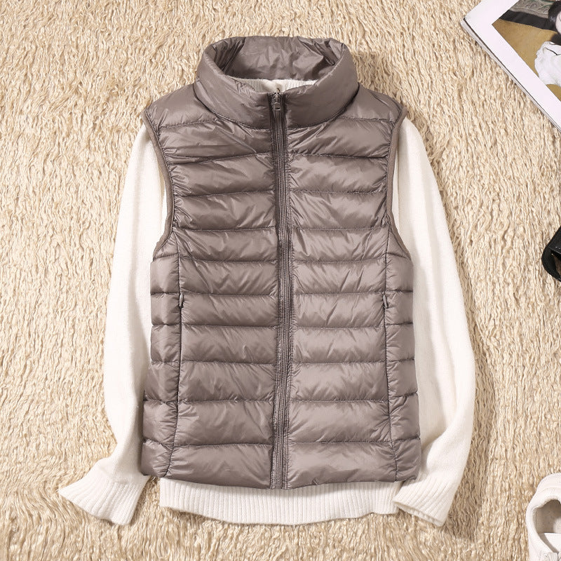 Galora – Ny bodywarmer med vita andfjädrar